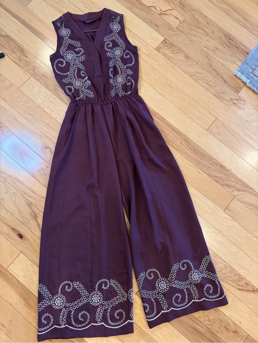 Anthropologie Ranna Gill Eyelet Embroidered Wide Leg Jumpsuit Purple Plum XSP